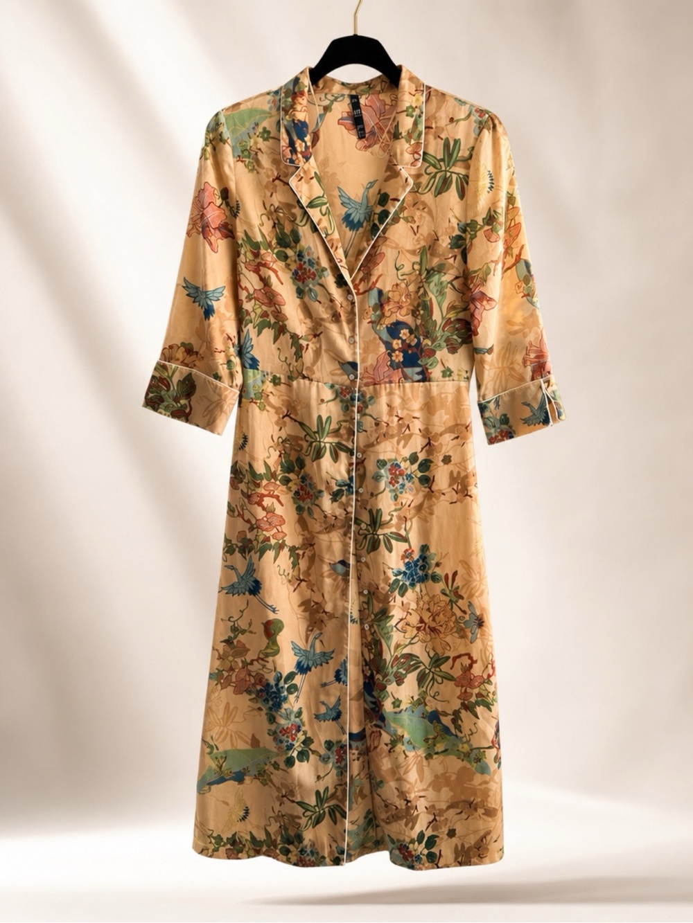 #121 Zara Floral Satin Long Dress/Robe in Peachy background - Picture 3 of 7